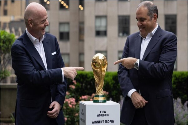 World Cup 2026 sẽ tiến hành tổ chức triển khai bên trên 3 vương quốc là Mỹ, Canada và Mexico (Nguồn: Internet)