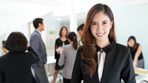 Nhân viên hành chính nhân sự: Nhiệm vụ, kỹ năng cần có là gì? |  CareerBuilder.vn
